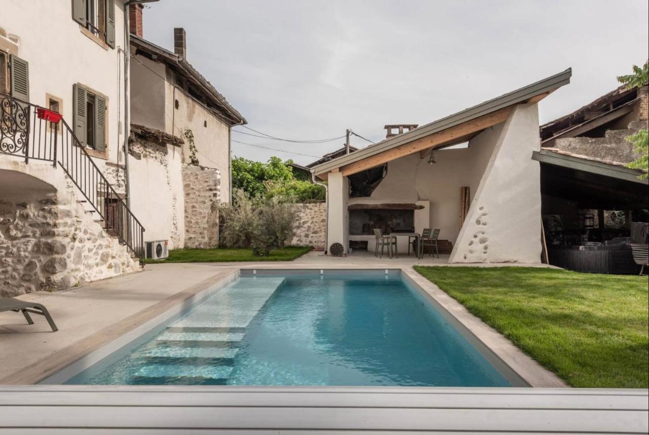 La Cabane Du 375, Piscine Clim,Jacuzzi Et Insolite Saint-Jean-de-Moirans Exterior foto